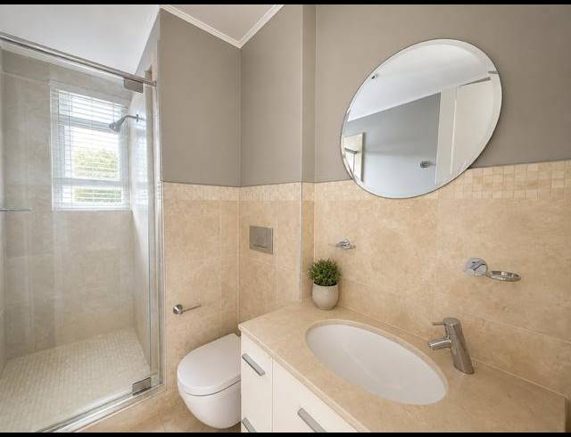 2 BEDROOM APARTMENT FOR SALE IN HYDE PARK